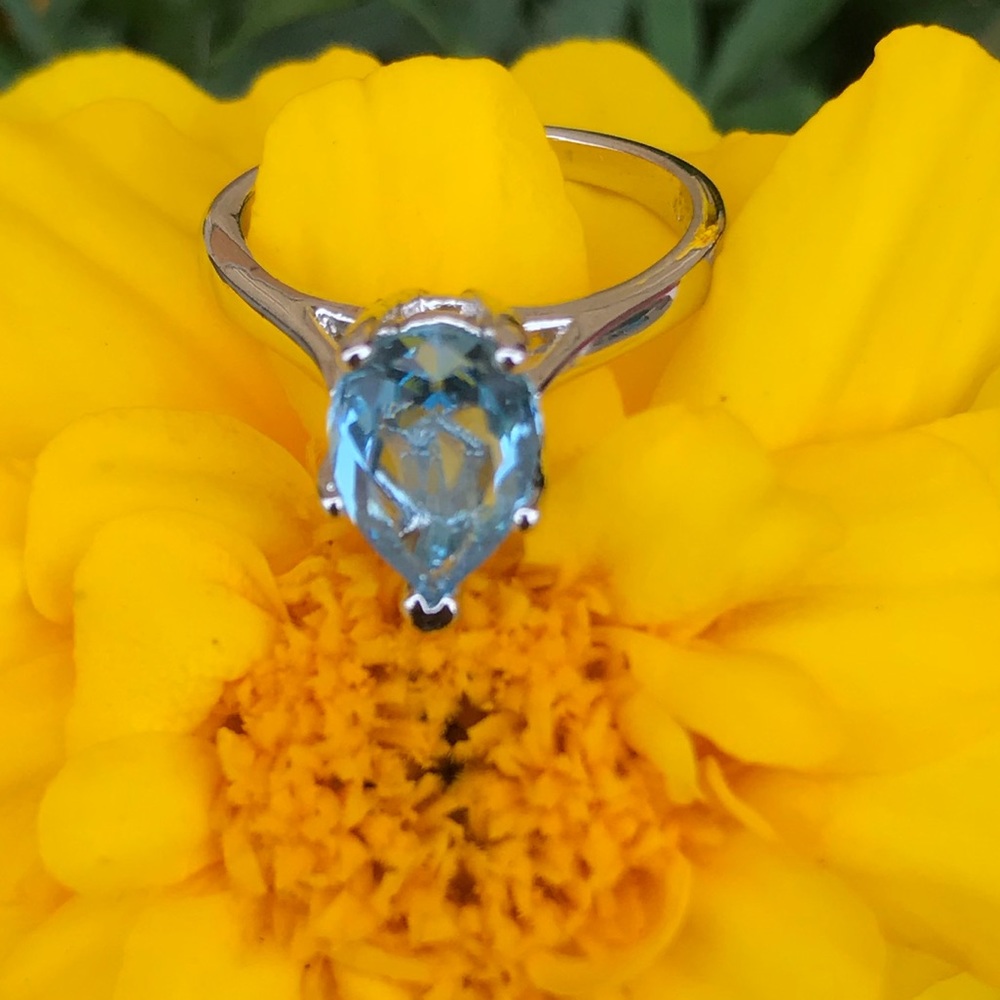 Blue stone ring💍